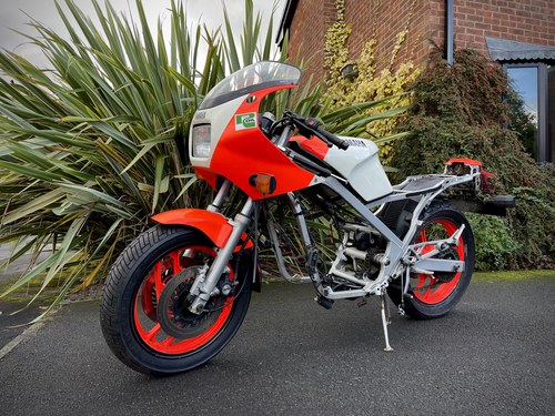 1985 Yamaha RD500LC à venda (imagem 2 de 107)