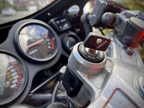 1985 Yamaha RD500LC à venda (imagem 37 de 107)