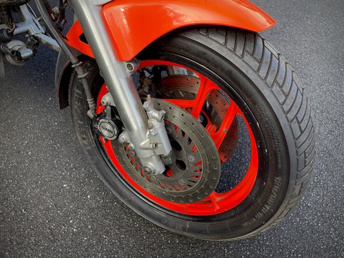 1985 Yamaha RD500LC à venda (imagem 46 de 107)