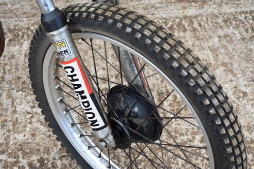 1975 Yamaha MX400B stunt bike, ex-Dave Taylor For Sale (picture 15 of 57)