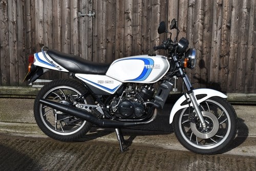 1980 Yamaha RD250LC à vendre (picture 14 of 41)