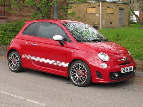 2010 Abarth 500 1.4 T-Jet - High spec & rare factory red scheme  For Sale