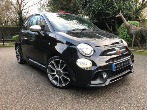 2016 Abarth - 1 OWNER, ONLY 12,000 MILES In vendita