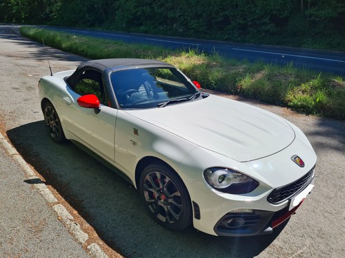 2018 Abarth 124 spider 6 speed manual For Sale
