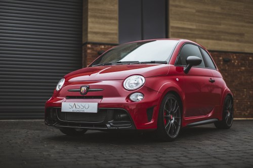 2015 Abarth 695 Biposto Rosso Officina (No 88 of 99 Worldwide) SOLD
