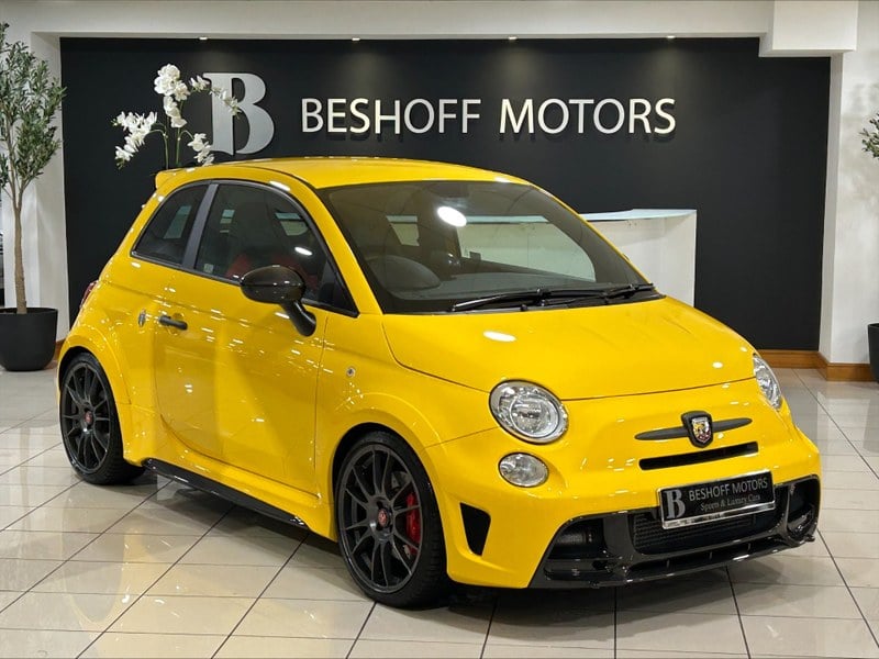 Rapid Classics: Eine Suche. Alle Oldtimer. 30 » Rapid Classics: Eine Suche. Alle Oldtimer. 2016 Abarth 695 Biposto