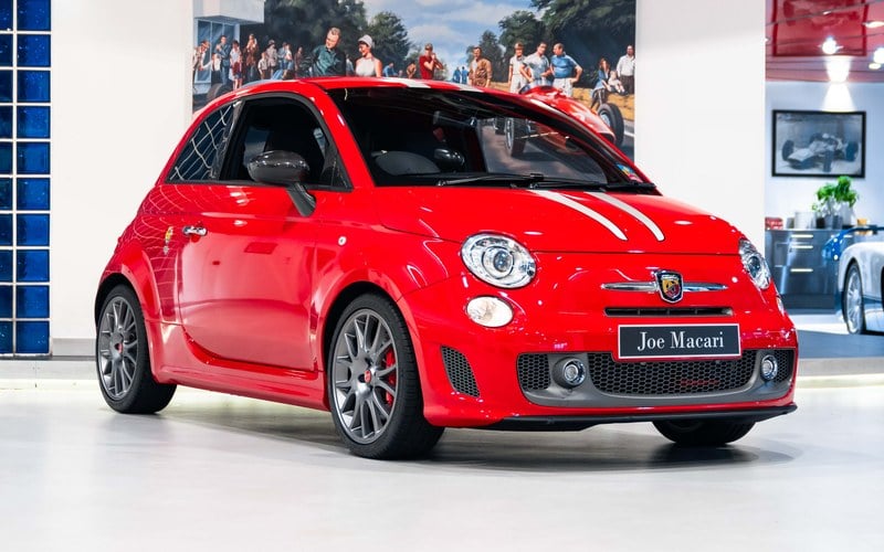 2010 Abarth 695 - 1 2010 Abarth 695 - 1