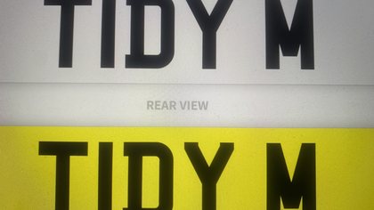 SUIT MARK MICK TIDY MIKE T1DYM NUMBER PLATE ON RET CERT