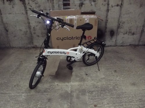 2020 Cyclotricity folding electric bike, as new In vendita