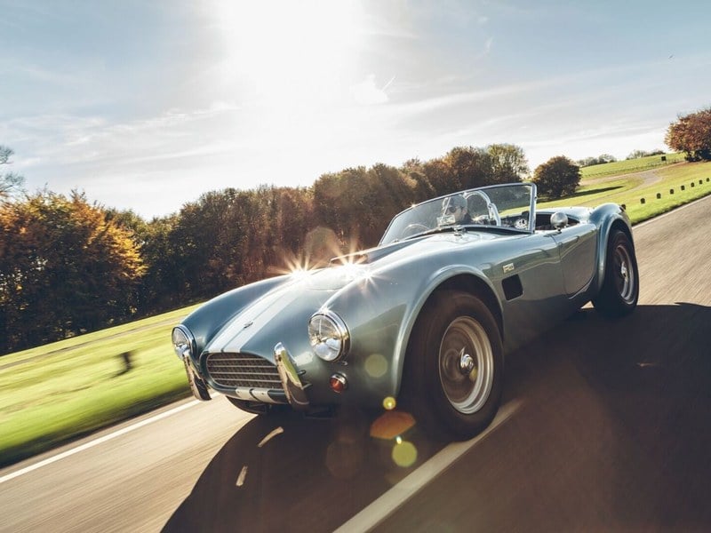 Rapid Classics: Eine Suche. Alle Oldtimer. 7 » Rapid Classics: Eine Suche. Alle Oldtimer. 2003 AC Cobra Replica