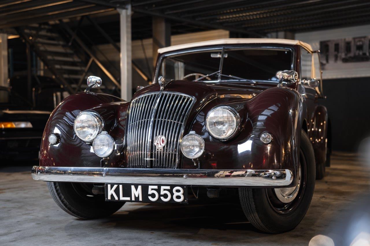 AC 2-Litre Drophead Coupe, foto 2