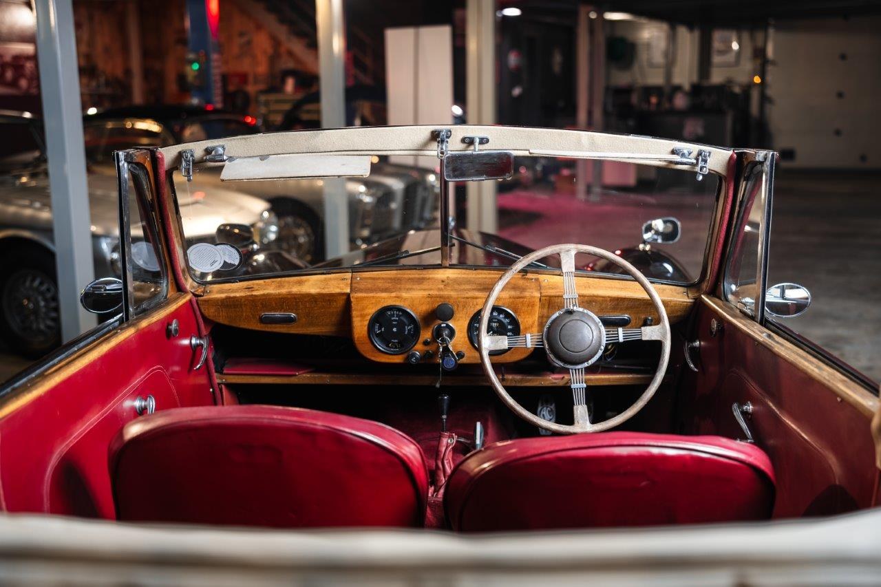 AC 2-Litre Drophead Coupe, foto 8