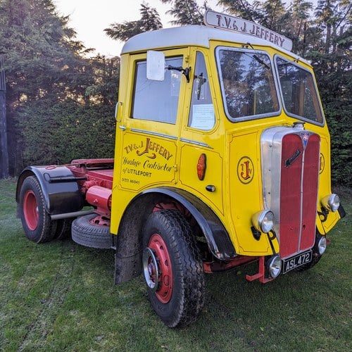 1953 AEC Mandator diesel TRACTOR UNIT En Venta por Subasta