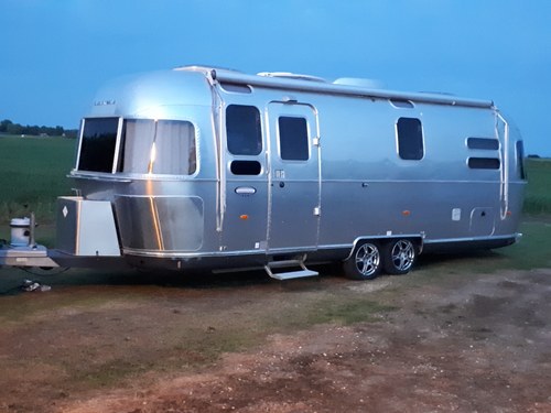 2012 Airstream International 684.
