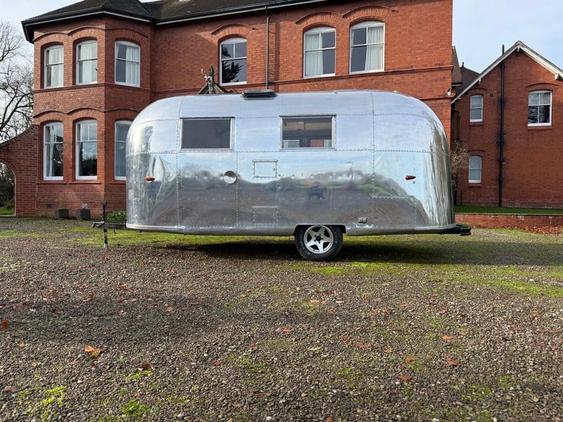 1964 Airstream Globetrotter