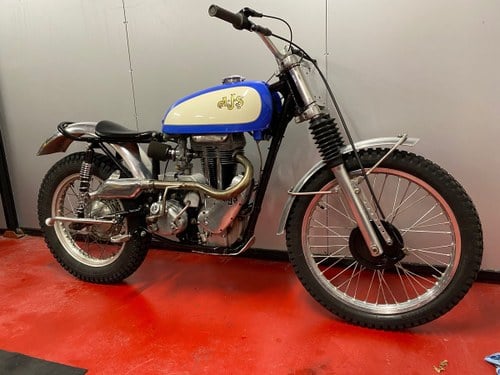 1959 AJS MATCHLESS TRIAL TRAIL ACE BIKE ROAD REGD + V5 ONO PX ? A vendre