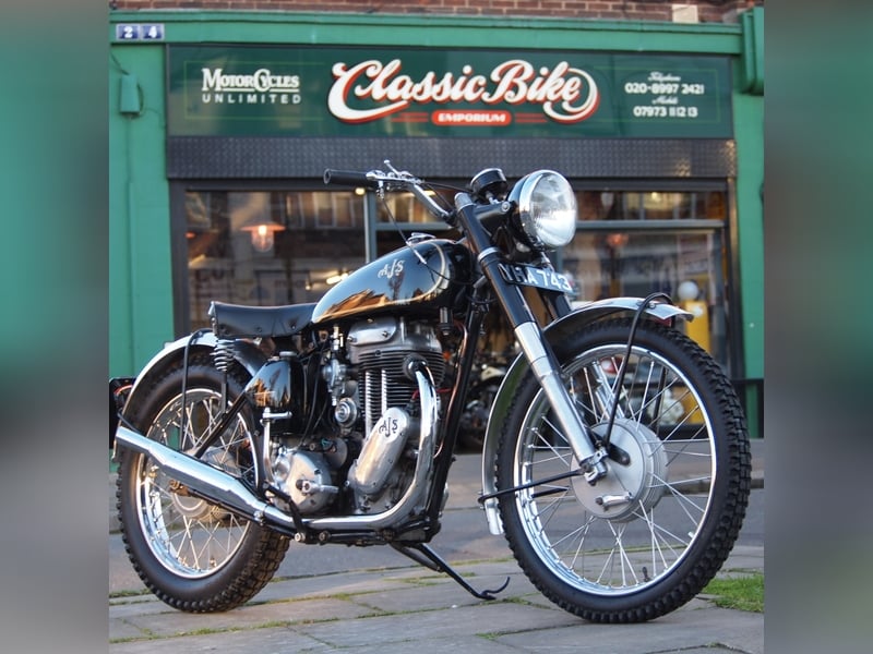 AJS 18C 500 Competition Rigid Model, With Buff Logbook.