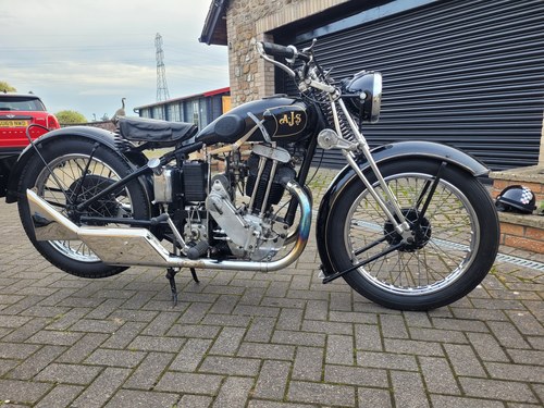 1930 AJS R8