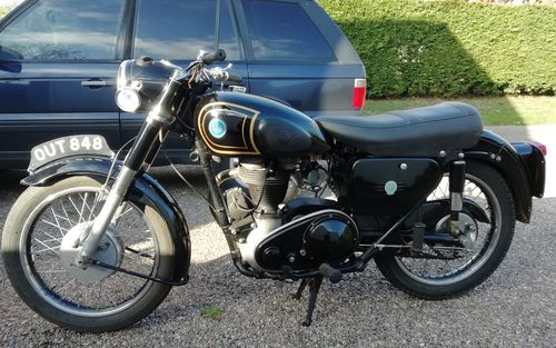 1957 AJS Model 16 (picture 1 of 8)
