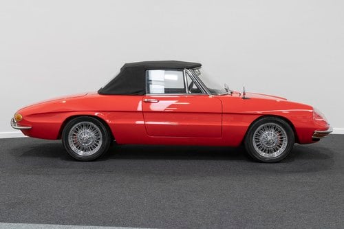 1970 Alfa Romeo Duetto 1750 Spider Veloce Euro RHD En Venta