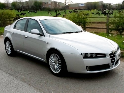 2011 ALFA ROMEO 159 2.0 JTDM LUSSO 170 // ONLY 61000 MILES SOLD