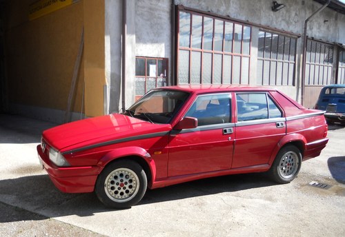 1989 Alfa Romeo 75 2000 Twin Spark In vendita