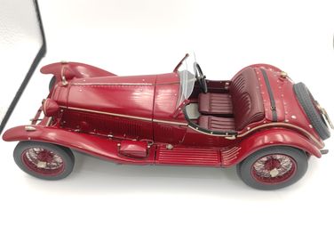 Picture of Gerald Wingrove model for sale Alfa Romeo in 1:15 scale