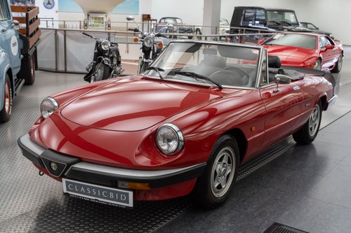 1987 Classicbid Auction July 10, 2021: Alfa Romeo Spider (XT0526) For Sale by Auction