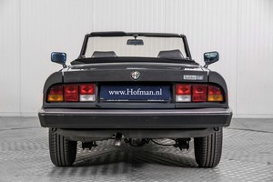1989 Alfa Romeo Spider (Duetto)