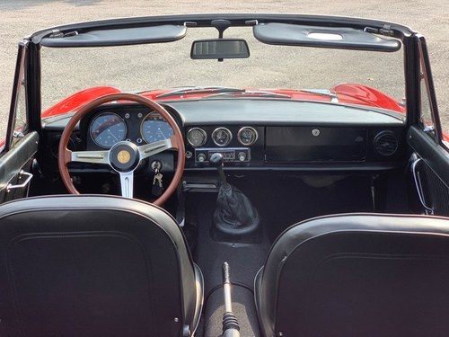 1968 Alfa Romeo Spider - 9