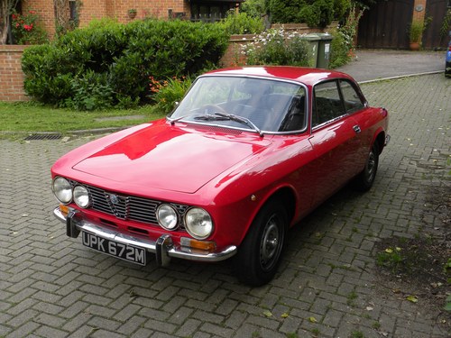1974 Alfa Romeo 2000 GT Veloce  - Lovely UK RHD Example For Sale by Auction