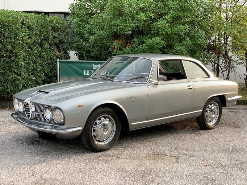 Alfa Romeo 2600 Sprint S2 (106.02) Freni a disco