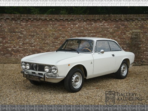 1975 Alfa Romeo GT JUNIOR 1.6 LUSSO Fully restored and revised co For Sale