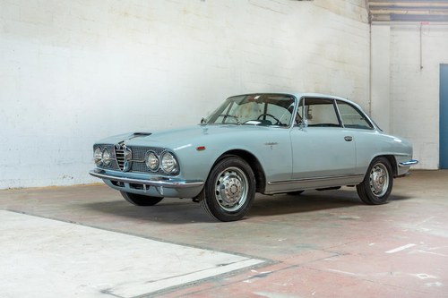 1963 Alfa romeo 2600 sprint coupe bertone In vendita