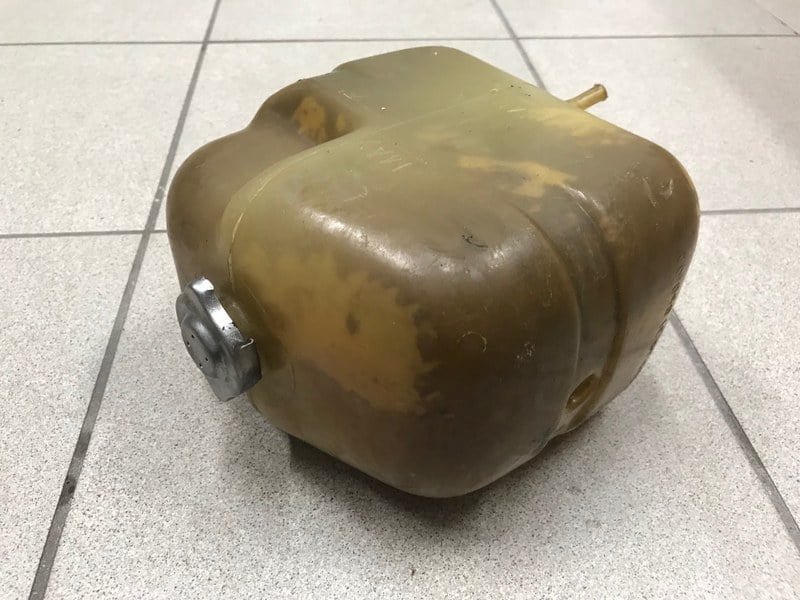 Water tank Alfa Romeo GT