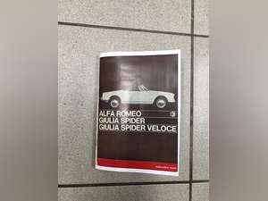 Owner Manual Alfa Romeo Giulia Spider Veloce For Sale (picture 1 of 5)