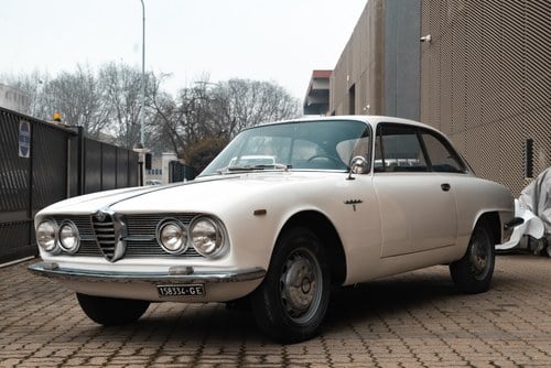 1961 ALFA ROMEO 2000 SPRINT For Sale