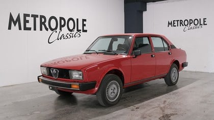Alfa Romeo Alfetta 2.0 Carburateur. 1979. Airconditioning.