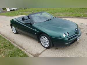 1997 ALFA ROMEO SPIDER 2.0 16v T SPARK For Sale (picture 2 of 11)