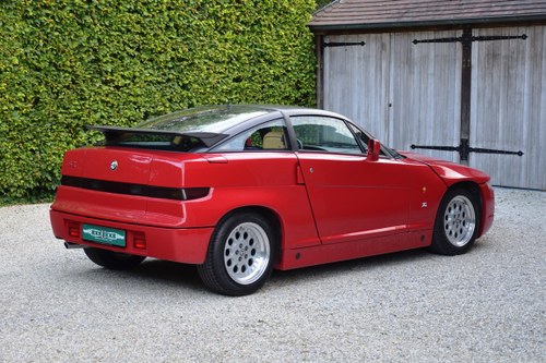 1992 Alfa Romeo SZ - 8