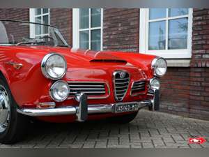 1964 Alfa Romeo 2600 Touring spider - restored For Sale (picture 6 of 12)