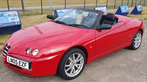 Picture of 2005 The lowest mileage Alfa Spider JTS in Europe? - For Sale