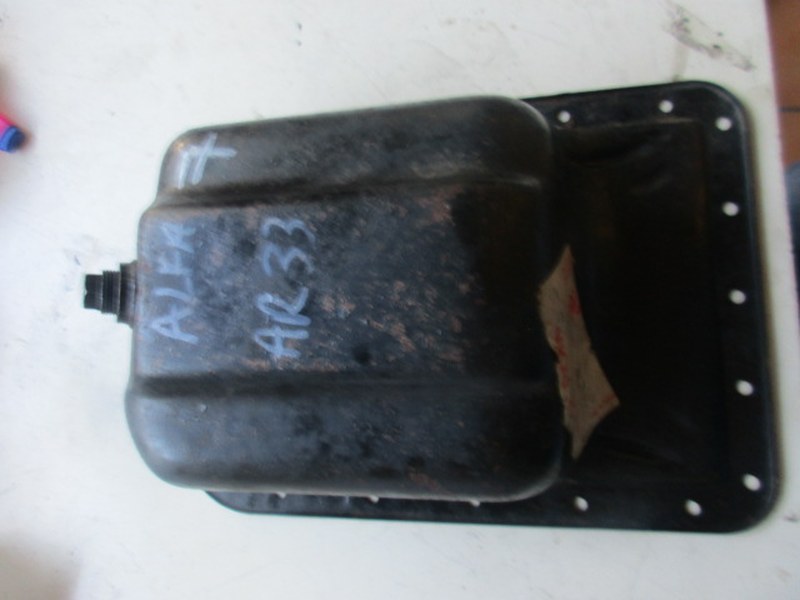 Oil sump for Alfa Romeo Alfa 33