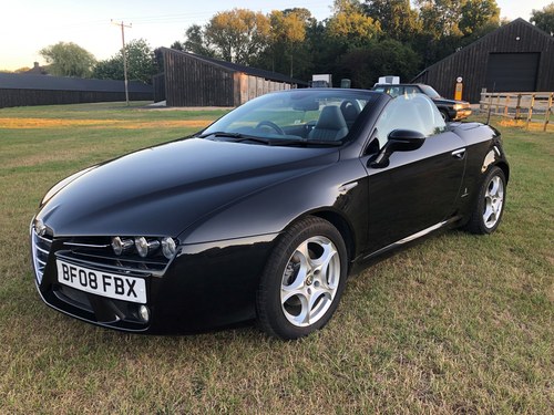 2008 Alfa Romeo Spider 2.2 JTS. Lowest mileage example available Kaufen Bei