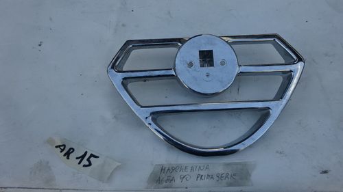 Picture of Front central shield for Alfa 90 - For Sale