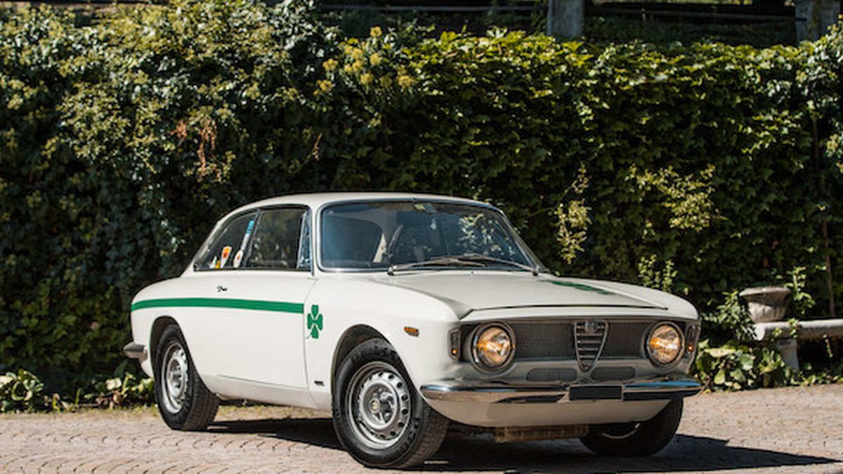 Alpha Romeo 68 1968 Alfa Romeo GT in United Kingdom - For Sale by Auction | Car & Classic