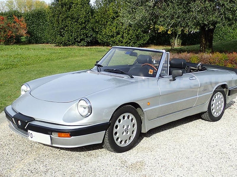 Alfa Romeo Duetto Quadrifoglio