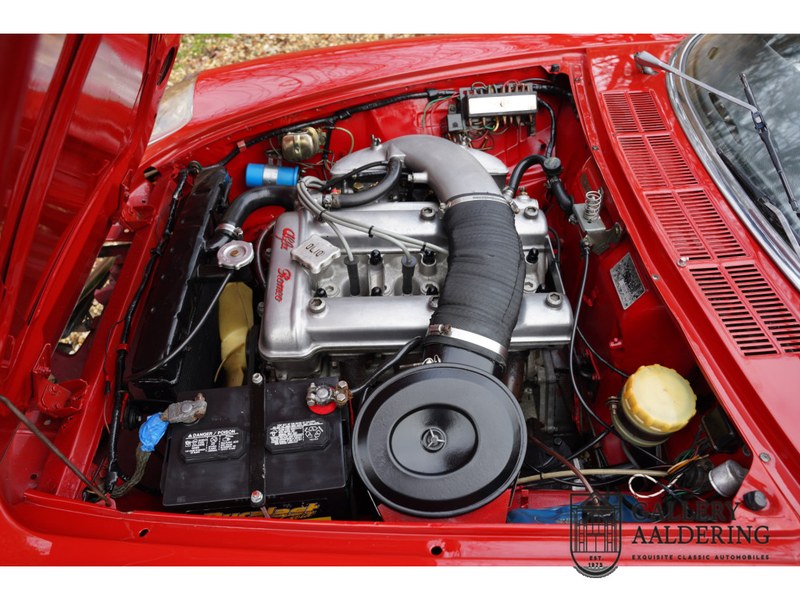 1967 Alfa Romeo Spider (Duetto) - 4