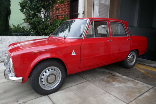 1972 Alfa Romeo GIULIA SUPER 1600