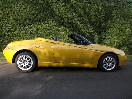 2002 Alfa Romeo 916 Spider 2.0 Twin Spark. NOW SOLD SOLD